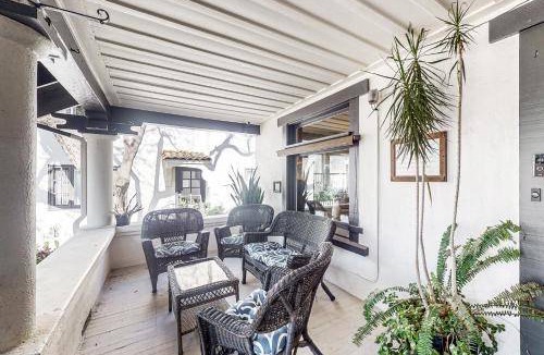 East Beach House | 214 m² House ∙ 5 bedrooms ∙ 10 guests