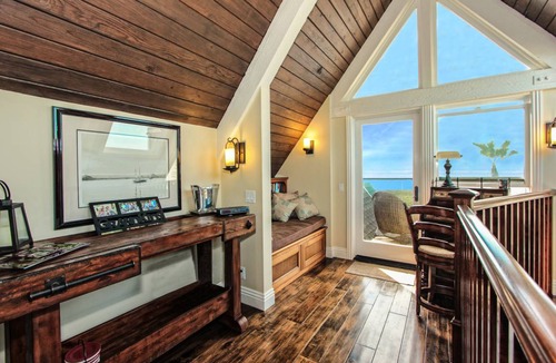 Santa Ana Heights House | 223 m² House ∙ 4 bedrooms ∙ 8 guests