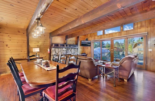 Whispering Forest Ski Chalet | 226 m² Chalet ∙ 3 bedrooms ∙ 10 guests
