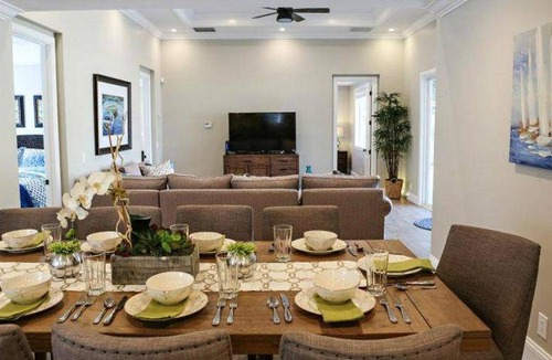 Hermosa Village House | 228 m² House ∙ 6 bedrooms ∙ 15 guests