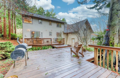 Arcata House | 228 m² House ∙ 3 bedrooms ∙ 7 guests