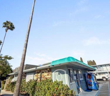 Southeast Anaheim Hotel | 23 m² Motel ∙ 4 guests