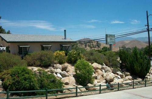 Wofford Heights Hotel | 23 m² Motel ∙ 3 guests