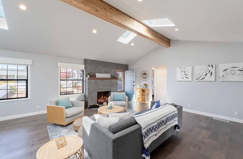 Del Rey Oaks House | 232 m² House ∙ 4 bedrooms ∙ 9 guests