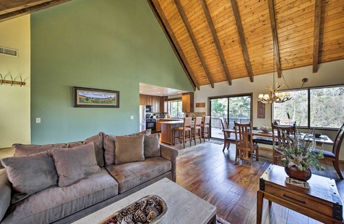 Lake Arrowhead House | 238 m² House ∙ 5 bedrooms ∙ 10 guests