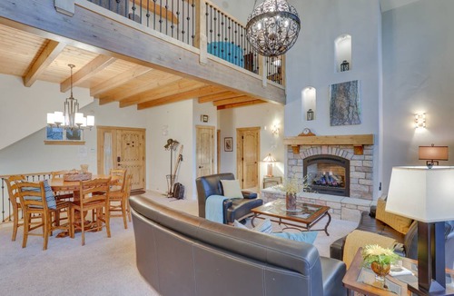 Blue Jay House | 238 m² House ∙ 4 bedrooms ∙ 10 guests