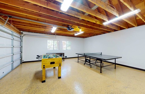 Blue Jay House | 239 m² House ∙ 4 bedrooms ∙ 10 guests