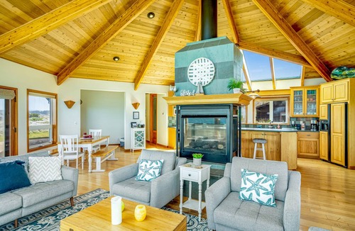 Fort Bragg House | 249 m² House ∙ 5 bedrooms ∙ 12 guests