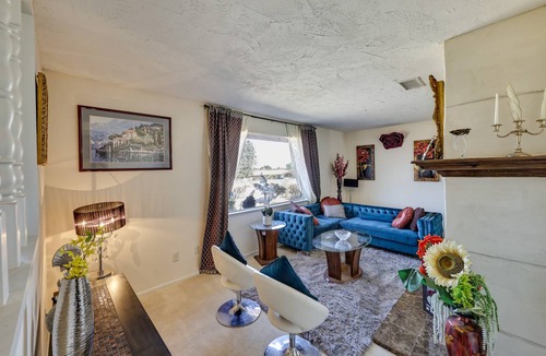 Victorville House | 250 m² House ∙ 3 bedrooms ∙ 8 guests
