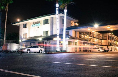 Garden Grove Hotel | 250 m² Motel ∙ 127 guests