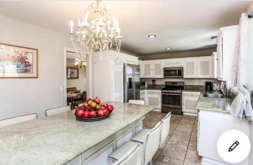 Lomita Villa | 255 m² Villa ∙ 4 bedrooms ∙ 8 guests