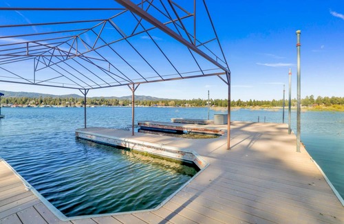 Patton Cabin | 256 m² Cabin ∙ 4 bedrooms ∙ 14 guests
