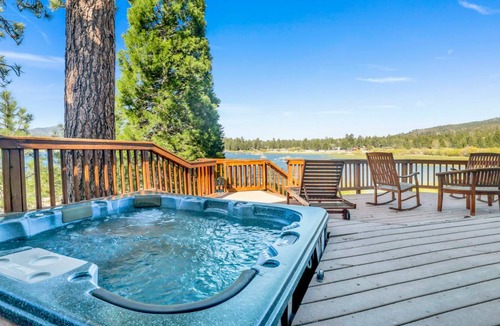 Patton Cabin | 256 m² Cabin ∙ 4 bedrooms ∙ 14 guests