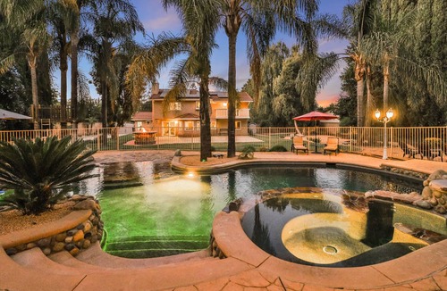 Simi Valley House | 260 m² House ∙ 3 bedrooms ∙ 4 guests