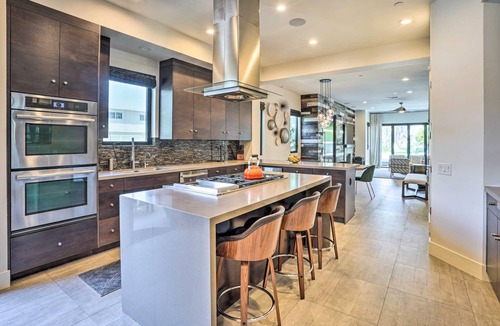 Huntington Beach House | 261 m² House ∙ 3 bedrooms ∙ 6 guests