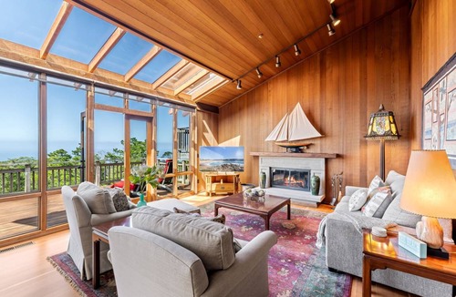 Carmel Highlands House | 268 m² House ∙ 3 bedrooms ∙ 6 guests