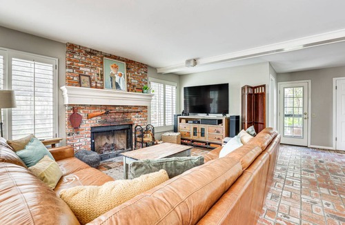 North Ridge House | 269 m² House ∙ 5 bedrooms ∙ 10 guests