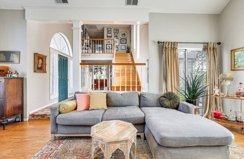 North Ridge House | 269 m² House ∙ 5 bedrooms ∙ 10 guests