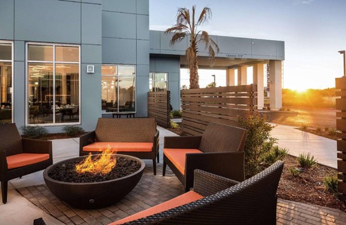 North Natomas Hotel | 28 m² Hotel ∙ 127 guests