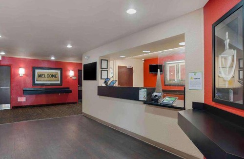 Lake Forest Hotel | 28 m² Hotel ∙ 127 guests