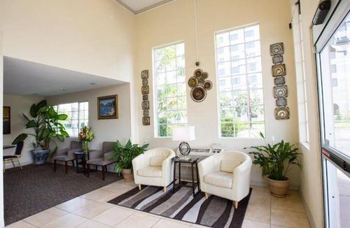 Anaheim Resort Hotel | 28 m² Hotel ∙ 4 guests