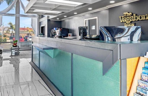 Costa Mesa Hotel | 28 m² Motel ∙ 127 guests