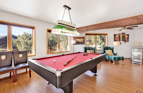 Whispering Forest Cabin | 285 m² Cabin ∙ 4 bedrooms ∙ 10 guests