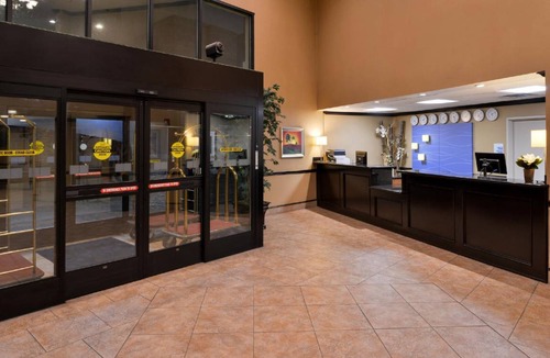 Chino Hills Hotel | 29 m² Hotel ∙ 6 guests