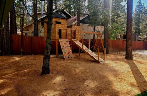 Summit Estates Cabin | 297 m² Cabin ∙ 5 bedrooms ∙ 16 guests