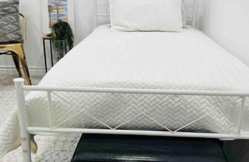 Norwalk House | 2Bed 1Bath in Central Location 2 LA & OC