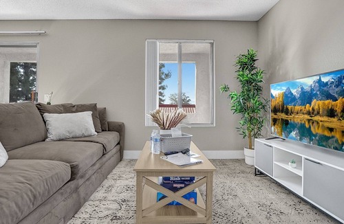 Colton Apartment | 2BR/2BA |Cozy Queen Apartment with Balcony