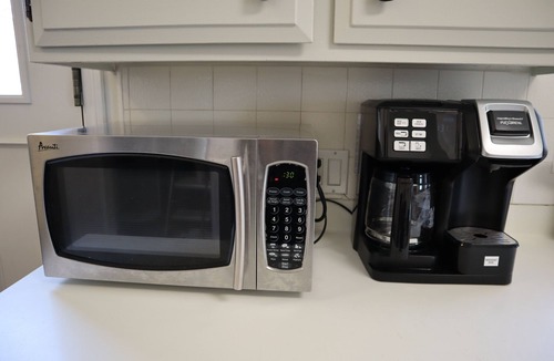 El Segundo House | 2BR Furn Home - Safe/Quiet/Clean So Bay Nr Bch/LAX - 40% off for 30+ days