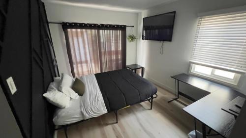 Hollywood Apartment | 2BR Lit and Spacious in the Heart of Hollywood
