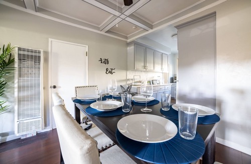 Hellman Street House | 3 Bd Home Near Downtown Long Beach w/Free Parking