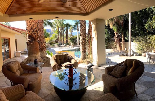 Palm Desert House | 3 Bdrm Luxury. Gourmet Kitchen/Pool/Spa/Walk to Shops. Pets OK. Short/Long Term