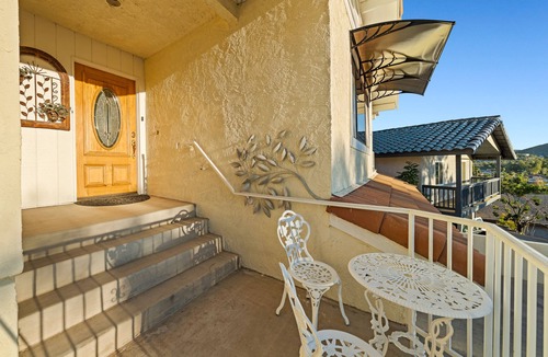 Canyon Lake House | 3 bed/2 bath Stunning Mountain Views