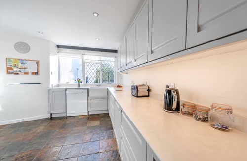 Braunton Cottage | 3 Bed in Braunton (oc-soufar)