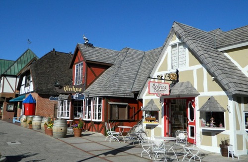 Solvang House | 3 bedroom 2.5 bath 2,200 SF within Solvang Danish Village