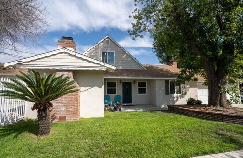 Glendora House | 3 Bedroom- 2.5 Bath. Safe and Clean Neighborhood.