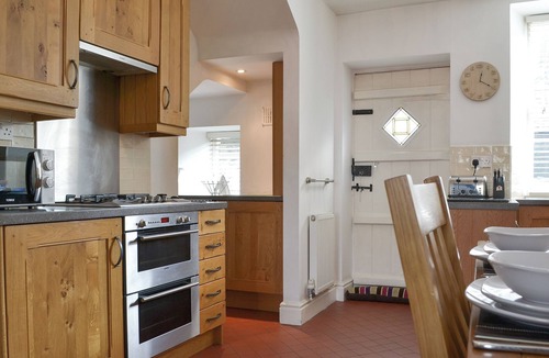 Bowness-on-Windermere Cottage | 3 bedroom accommodation in Bowness, near Windermere