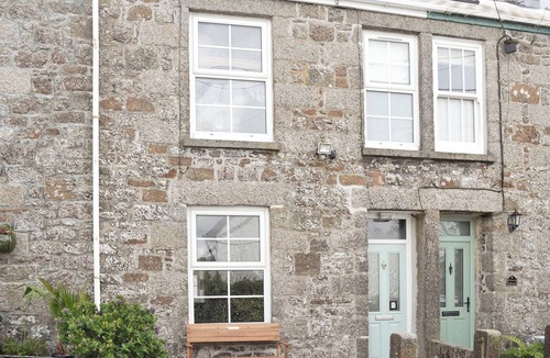 The Lizard Cottage | 3 bedroom accommodation in The Lizard Village, near Helston