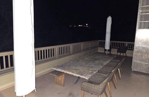 Los Alamos Apartment | 3-bedroom apartment in charming Los Alamos with WiFi, AC.