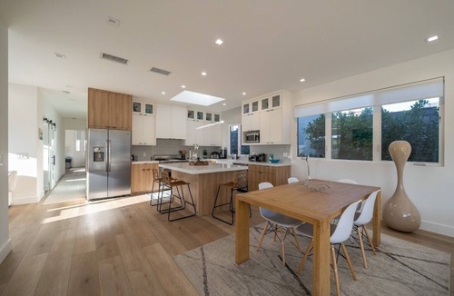 Marina Peninsula Condo | 3-bedroom condo, steps to Venice Beach and Venice Beach Boardwalk