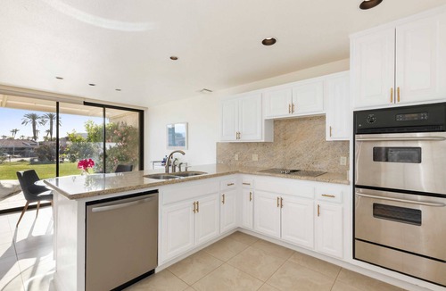 Rancho Palmeras House | 3 Bedroom Home in Indian Wells w/Pools & Tennis Courts