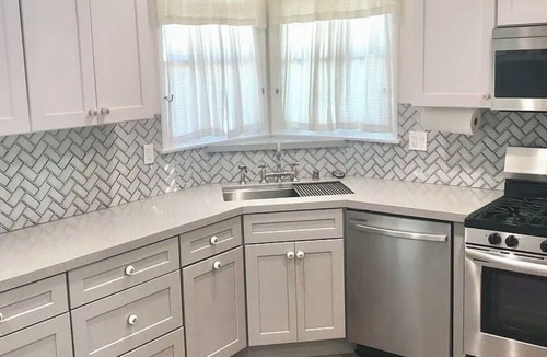Inglewood House | 3-bedroom house with pool near Sofi in Inglewood with AC, WiFi. Enjoy your stay