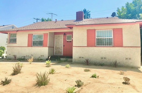 Inglewood House | 3-bedroom house with pool near Sofi in Inglewood with AC, WiFi. Enjoy your stay