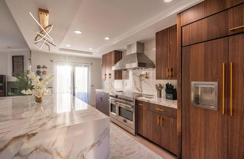 Hermosa Beach House | 3-bedroom phenomenal King in Hermosa Beach with AC, WiFi, fitness area