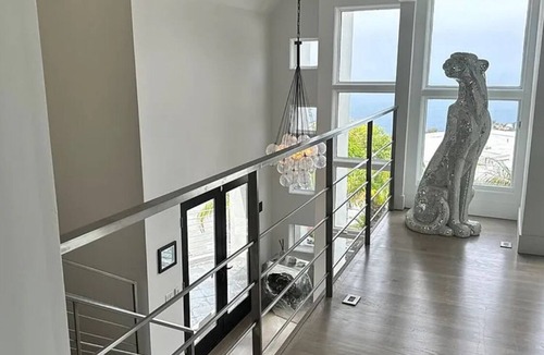Arch Beach Heights House | 3 beds -Massive Lot, Private Cul-de-sac,Ocean Views Grandeur ,Your Laguna Beach