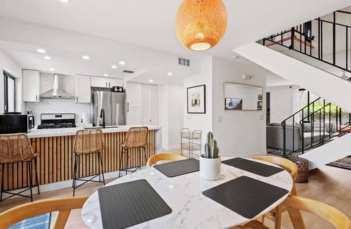 Racquet Club Estates Condo | 3 BR Condo in Palm Springs w/Community Pool!