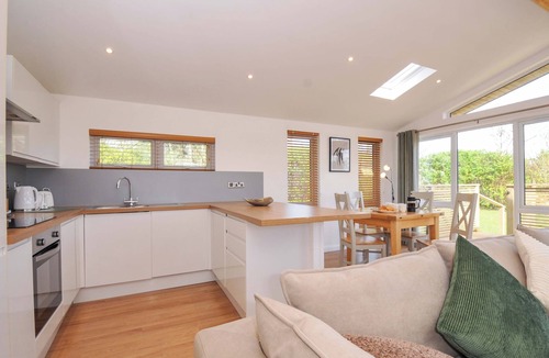 Lower Trengale Cottage | 3 FARAWAY FIELDS, pet friendly, luxury holiday cottage in Dobwalls